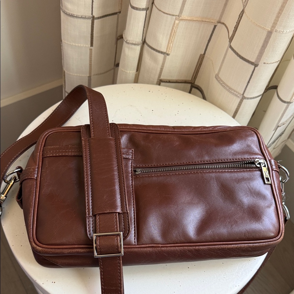 Vintage Louis Vuitton Leather Camera Bag